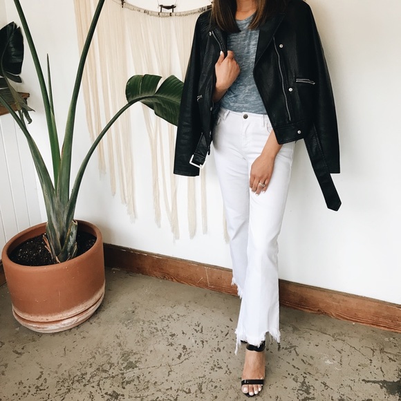 Pinkblush Tops - HP Pinkblush knot tee.